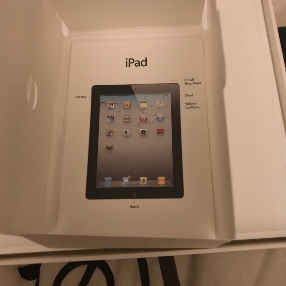 Apple IPAD - Picture 5 of 8